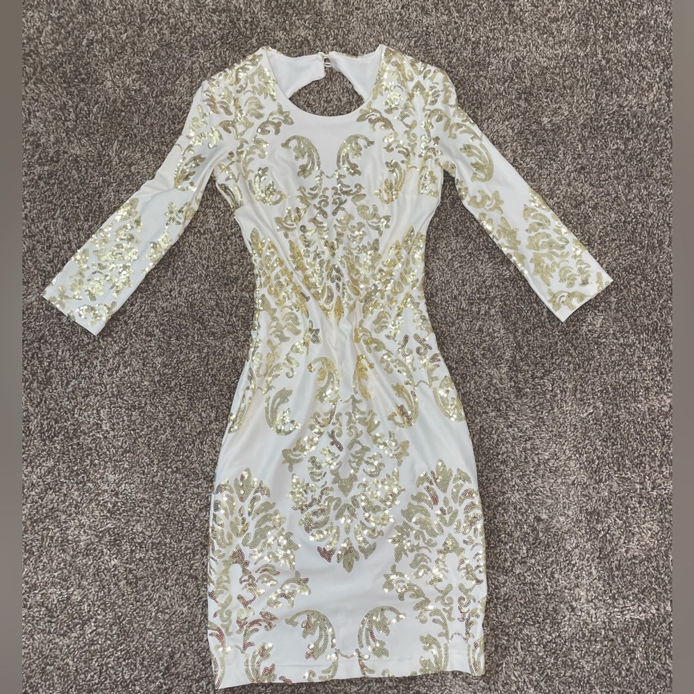 Backless short dress with gold sequins, perfect for a date night, glam night.